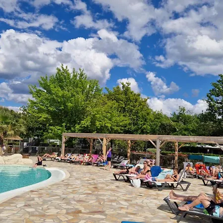 Mobil 5 Etoiles Hotel Biscarrosse