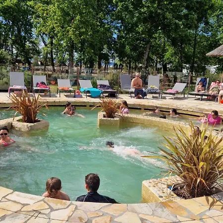 Mobil 5 Etoiles Hotel *